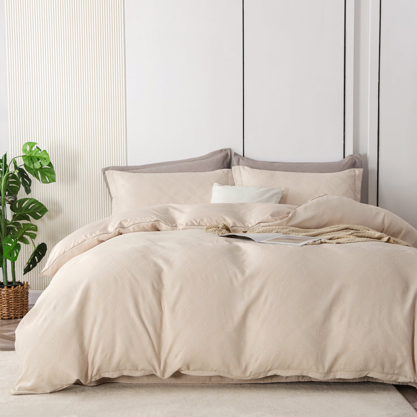 Nova Duvet Set