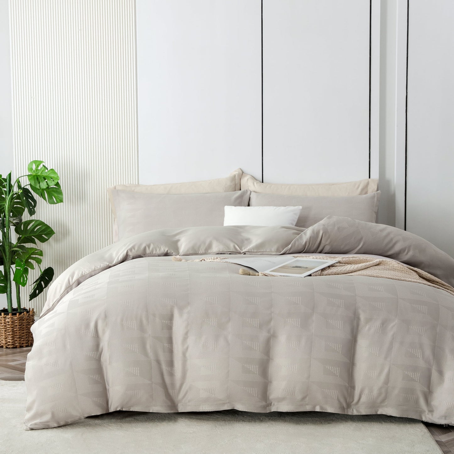 Nova Duvet Set