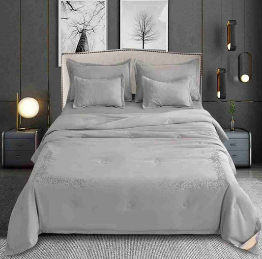 Aero Luxury Summer Comforter Set