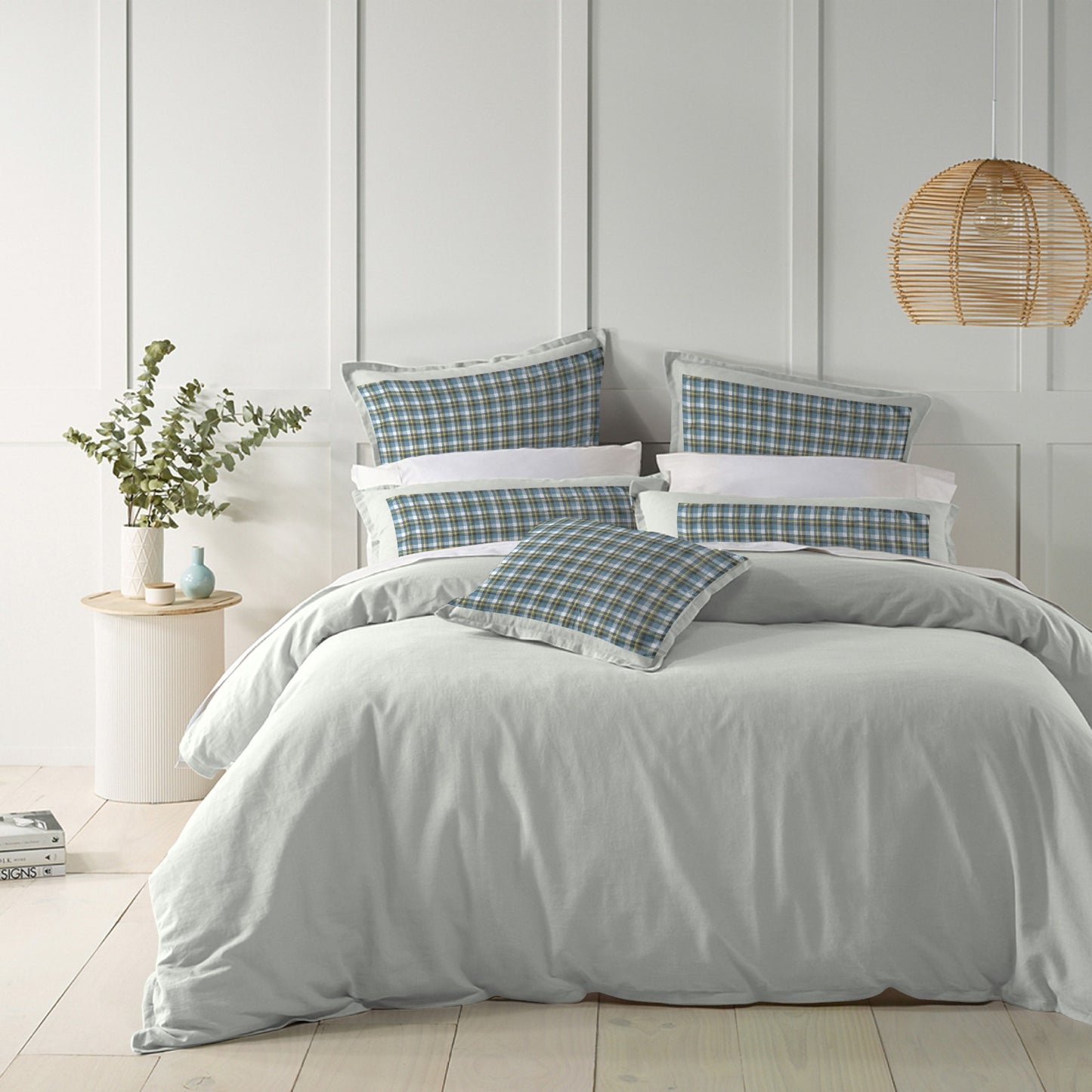 Allison Bedsheet Set