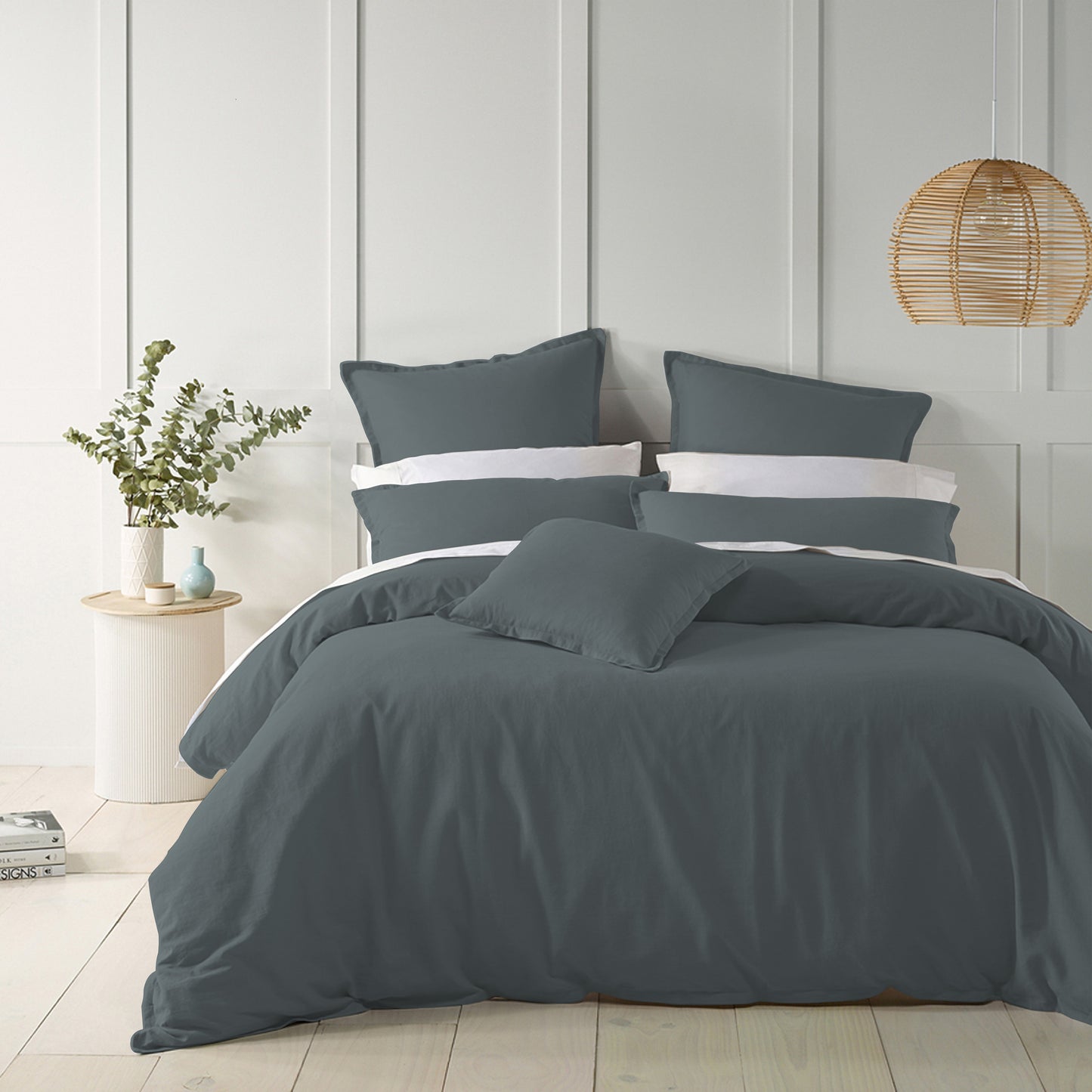 Essentials Bedsheet Set