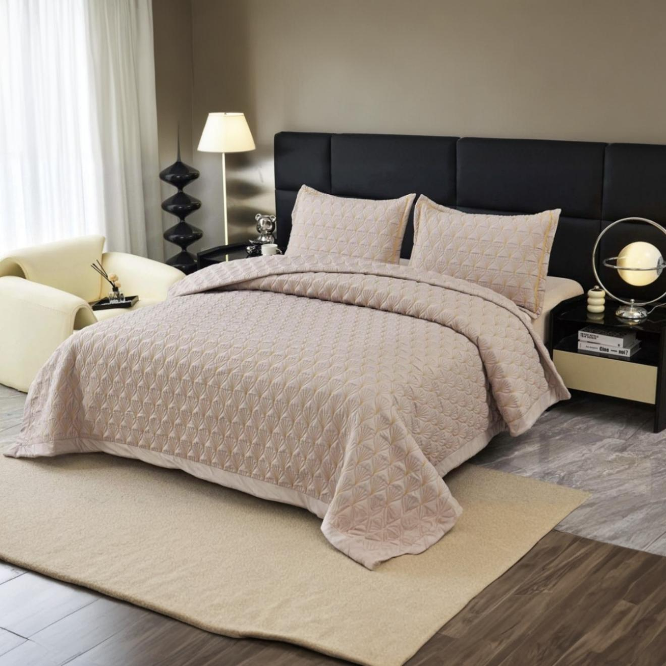 Varay Bedcover