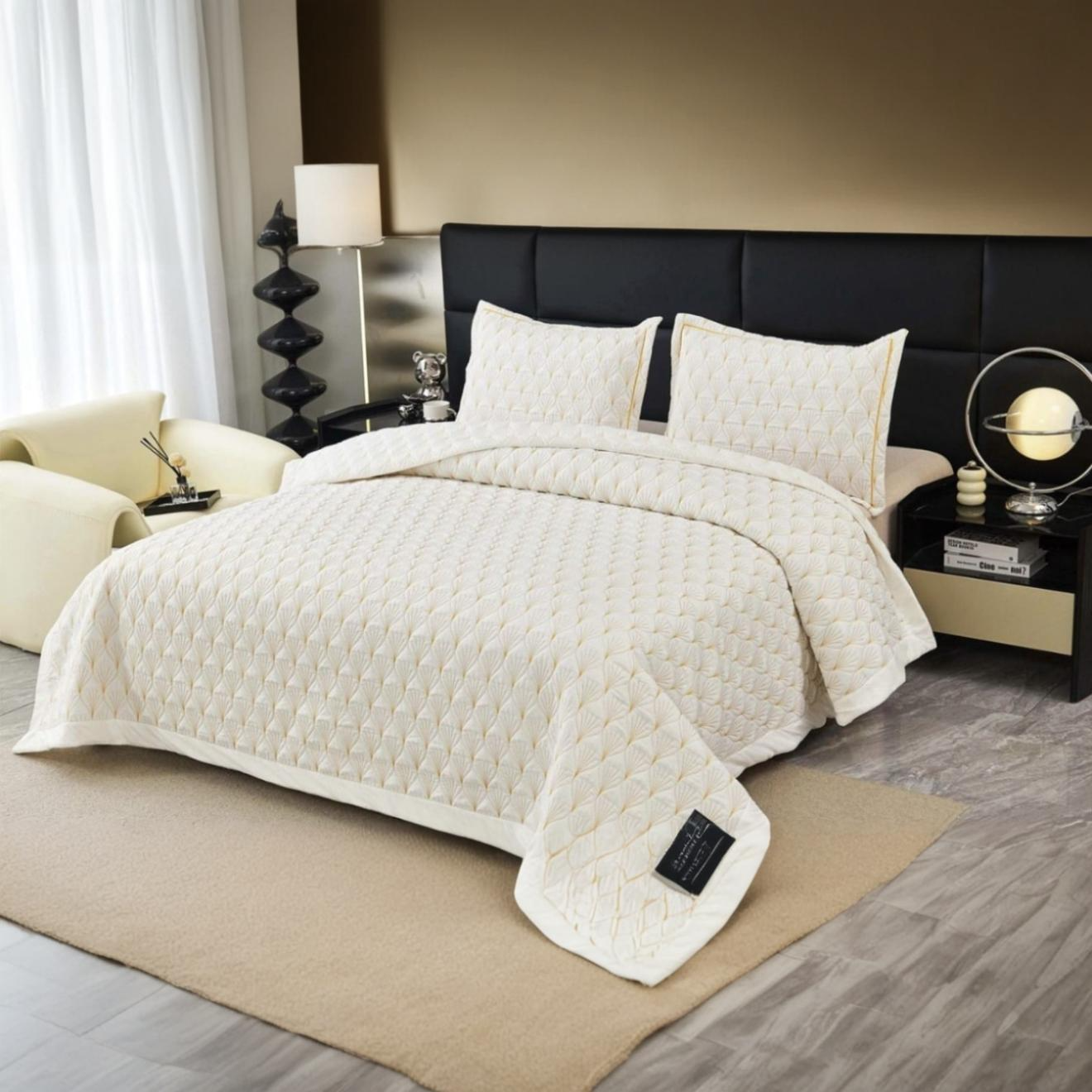 Varay Bedcover