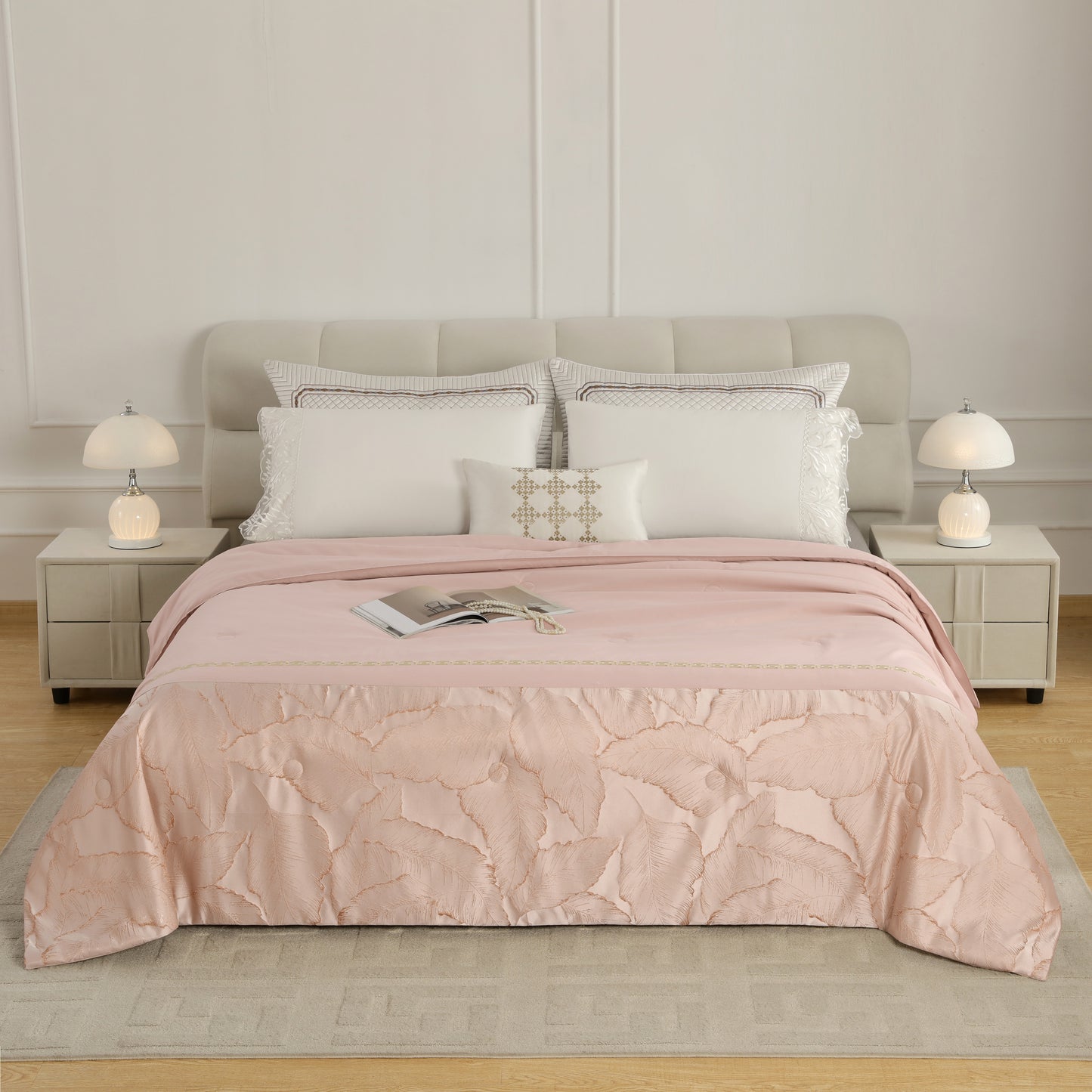Ambiant Double Comforter