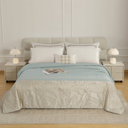 Ambiant Double Comforter