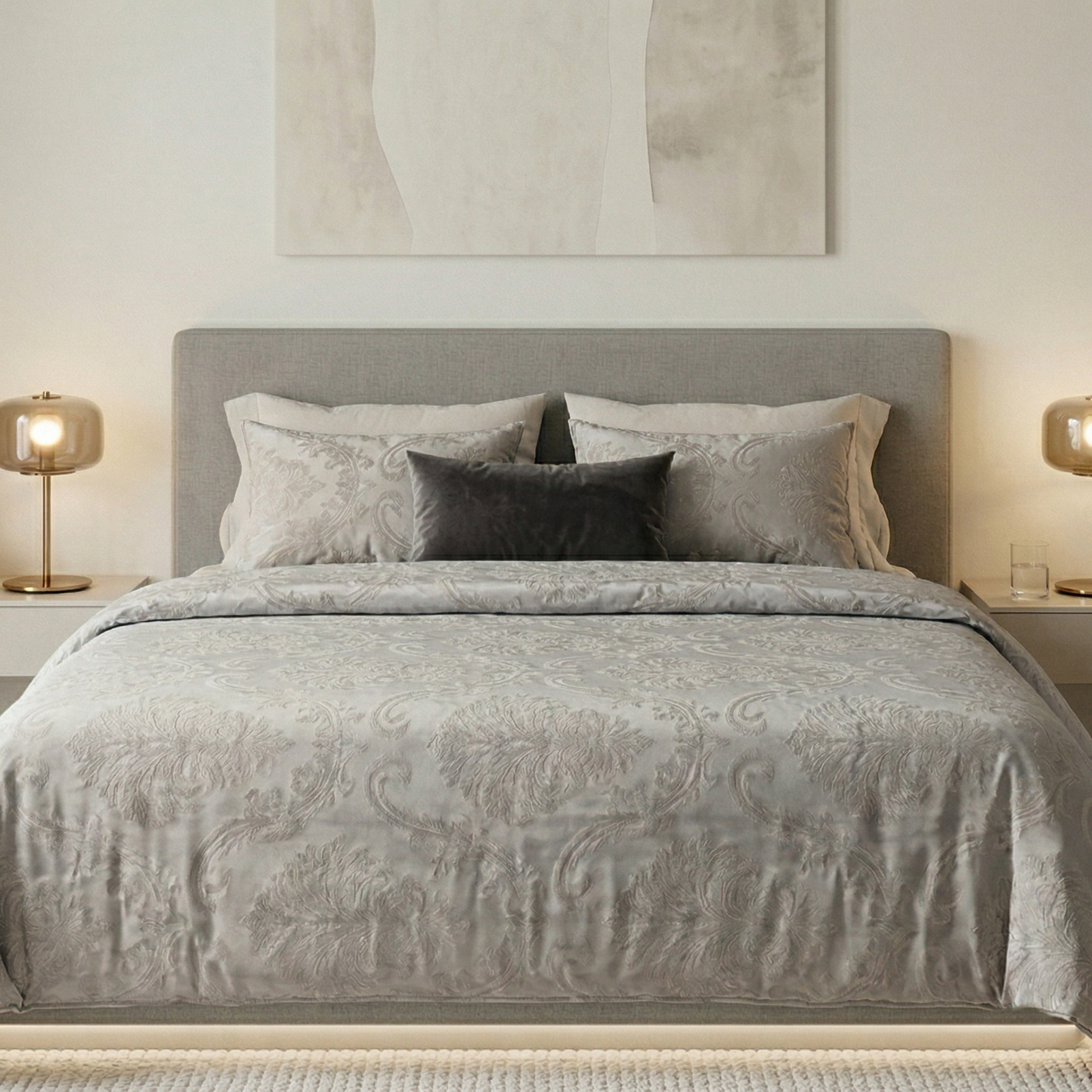 Nesta Luxury Summer Comforter Set
