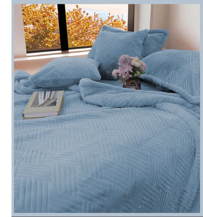 Carlo 7-Piece Luxury Blanket Set