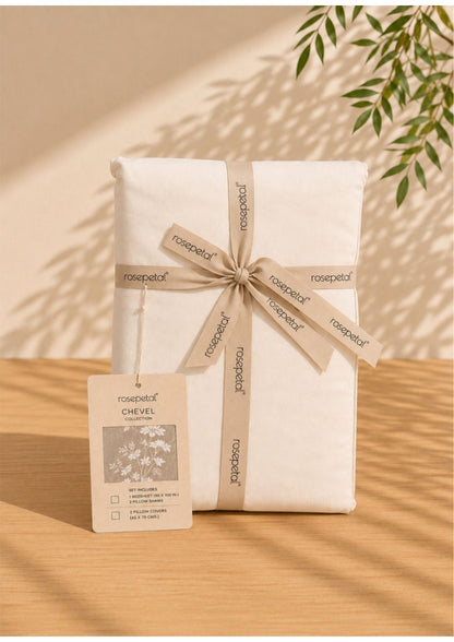 Chevel Bedding Gift Set