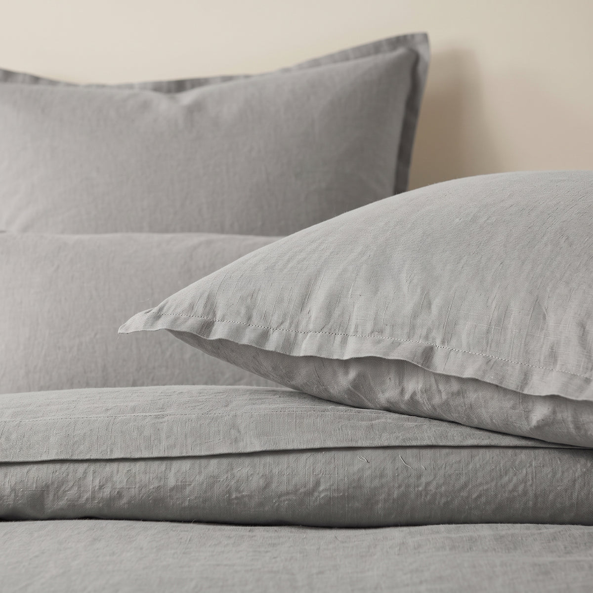 Essentials Bedsheet Set